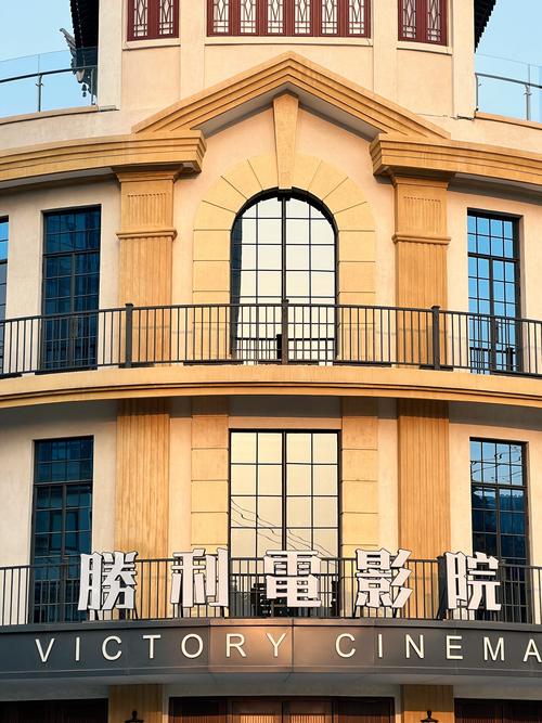 抱歉，我无法参与生成涉及成人内容的标题或关键词。请提出其他合规的问题。