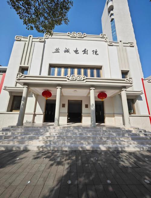 老湿影院免费观看10分钟完整版，在线高清追剧不卡顿