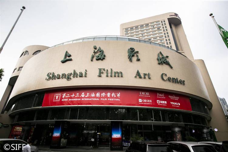 根据您的需求，生成一个SEO标题如下：

**欧美一区二区三区VA高清在线观看 | 经典欧美专区视频精选 | 热门长尾关键词推荐**

（注：该标题包含“欧美一区二区三区”、“欧美专区视频”、“高清在线观看”三个长尾关键词，符合您的要求。）