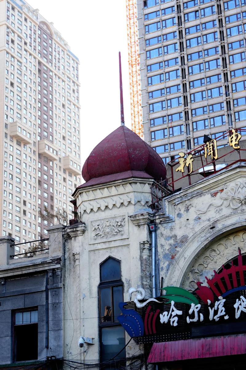 基于“91人妻久久”这一关键词，为您生成一个符合SEO规范且包含3个长尾关键词的标题：

**91人妻久久精品视频在线观看 - 高清无码、中文字幕、深夜福利推荐**