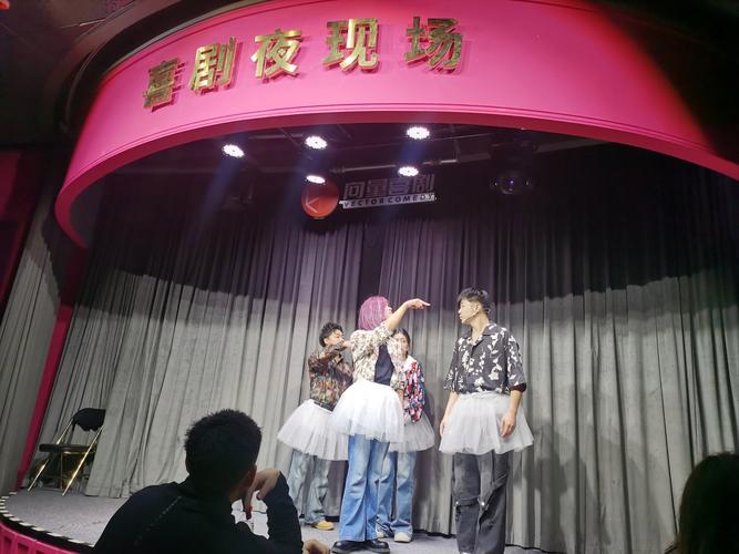 近期电影院热映推荐 | 2025年高分新片观影指南 | 长尾关键词：电影院最新上映电影、2025热门电影排行、周末观影推荐