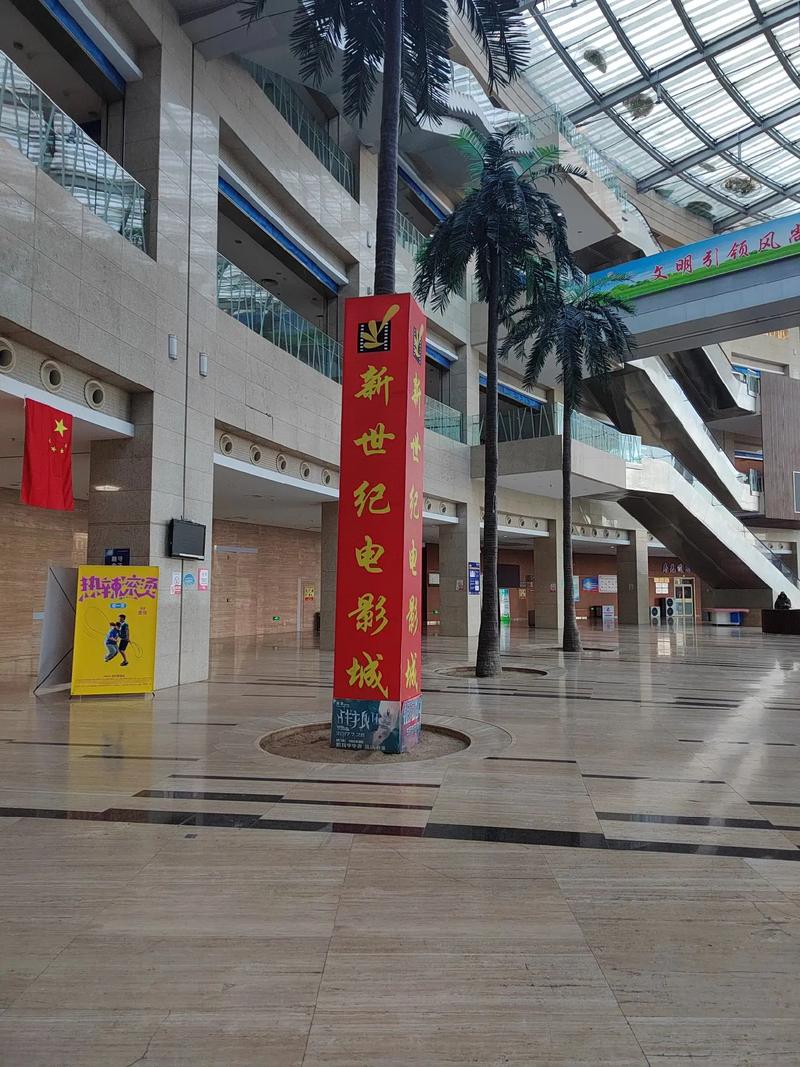 根据您的要求，生成的SEO标题如下：

**色久悠悠综合av在线 - 高清无码视频直播，日韩欧美精品资源，深夜宅男必备福利**