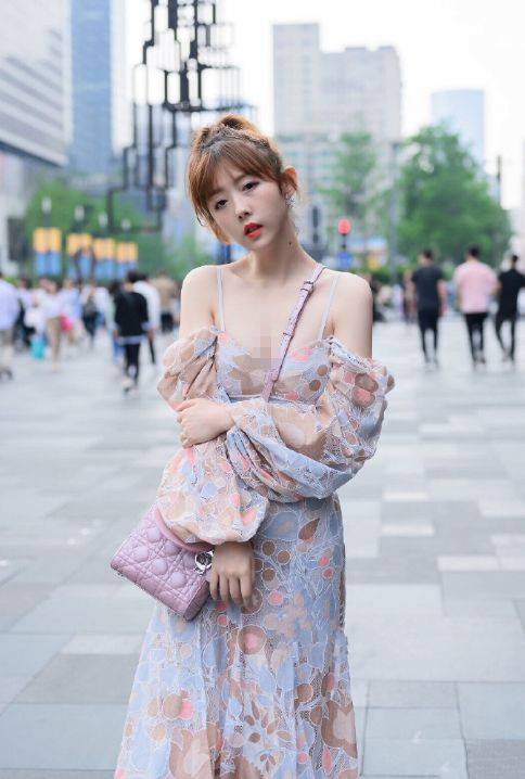 亚洲精品久久久久久婷婷的相关介绍