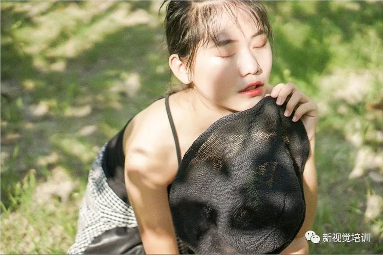巨乳女上司的诱惑的相关介绍