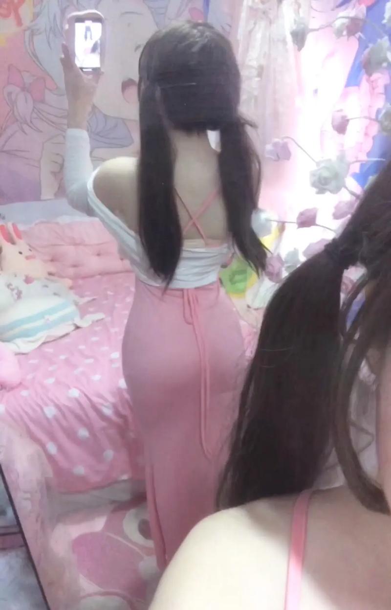 欧美日极品一区二区的相关介绍