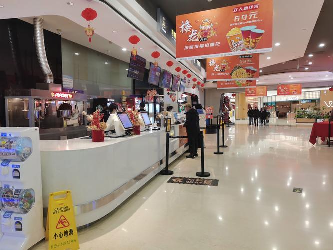 神马电影院午夜神深夜观影指南：解锁午夜场冷门佳片与惊悚经典